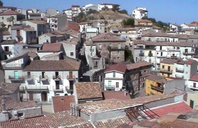 Crosia
